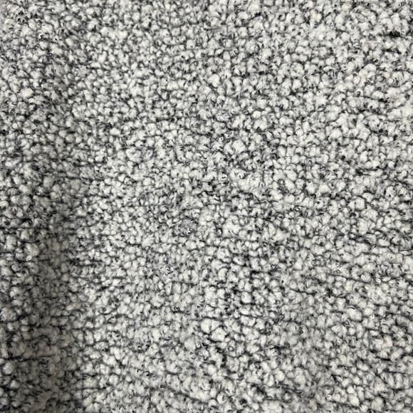 Athleta Pacific Pullover Wool Blend Sweatshirt Size Medium Gray Fuzzy Crew Neck - Picture 5 of 8